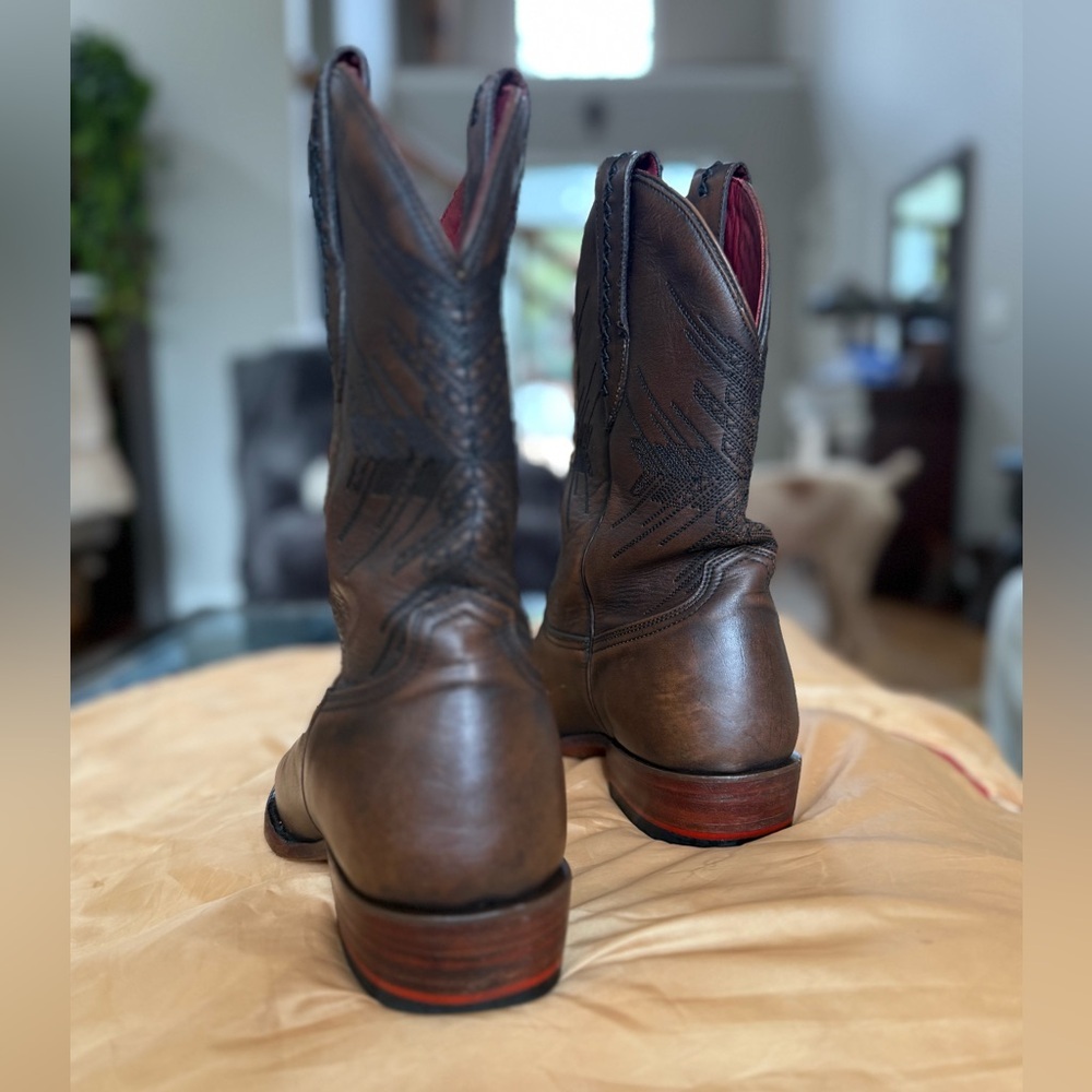 Chisos No. 3 Western Boots Women’s 8 Brushed Brown Leather | Retail $595 - Picture 6 of 12